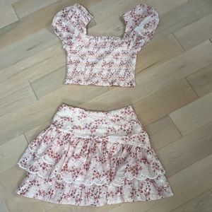 We’re all Pretty Girls floral smoked lace trim ruffle mini skirt set